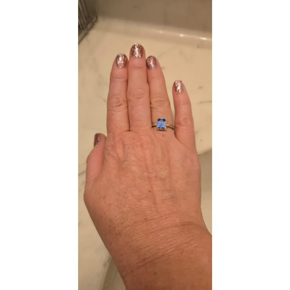 Suzy Levian emerald cut cubic zirconia halo ring size 6.5